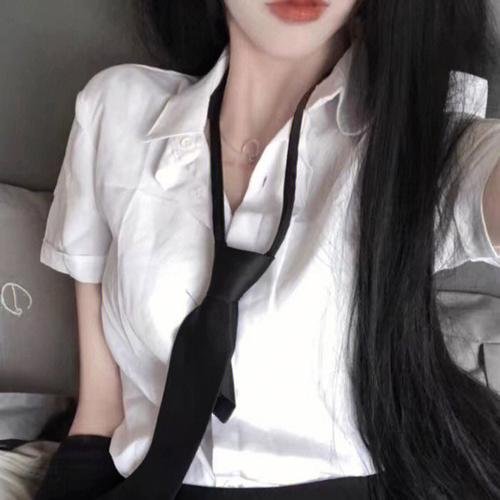 校影迷雾